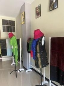 Rompi wanita